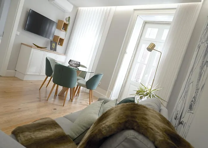 Torre Medieval Апартаменты Визеу