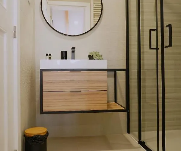 Torre Medieval * Визеу