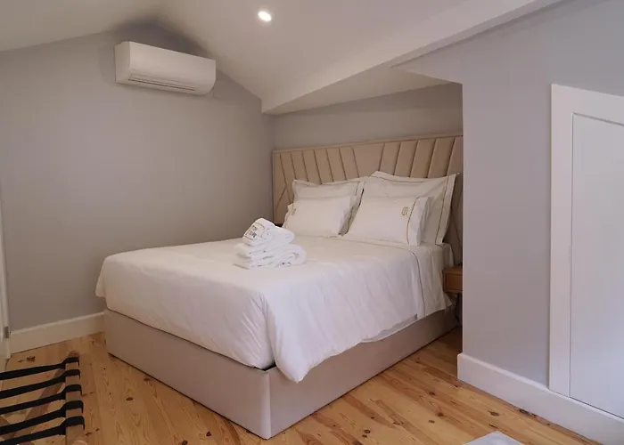 Torre Medieval Апартаменты Визеу